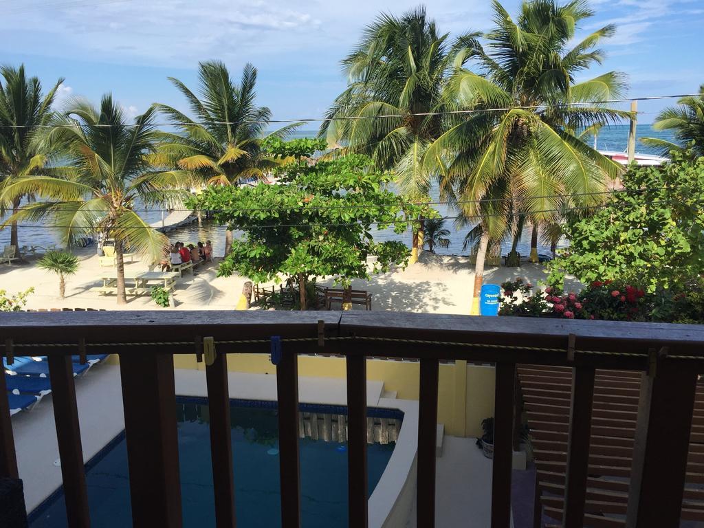 Caye Reef Condos Caye Caulker Quarto foto